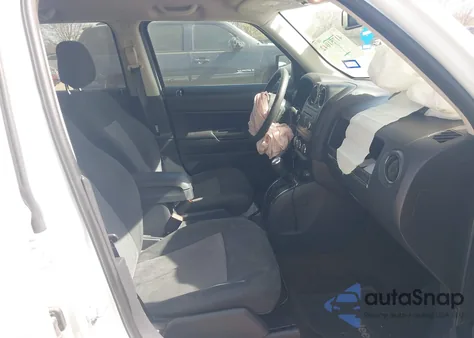 2015 Jeep Patriot Sport from USA, damaged, VIN 1C4NJPBBXFD389578